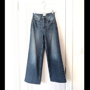 FRAME The 1978 high-rise straight-leg jeans size 23 (new) $300.00 retail price